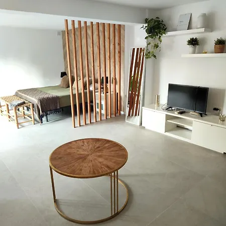 Estudio En Διαμέρισμα